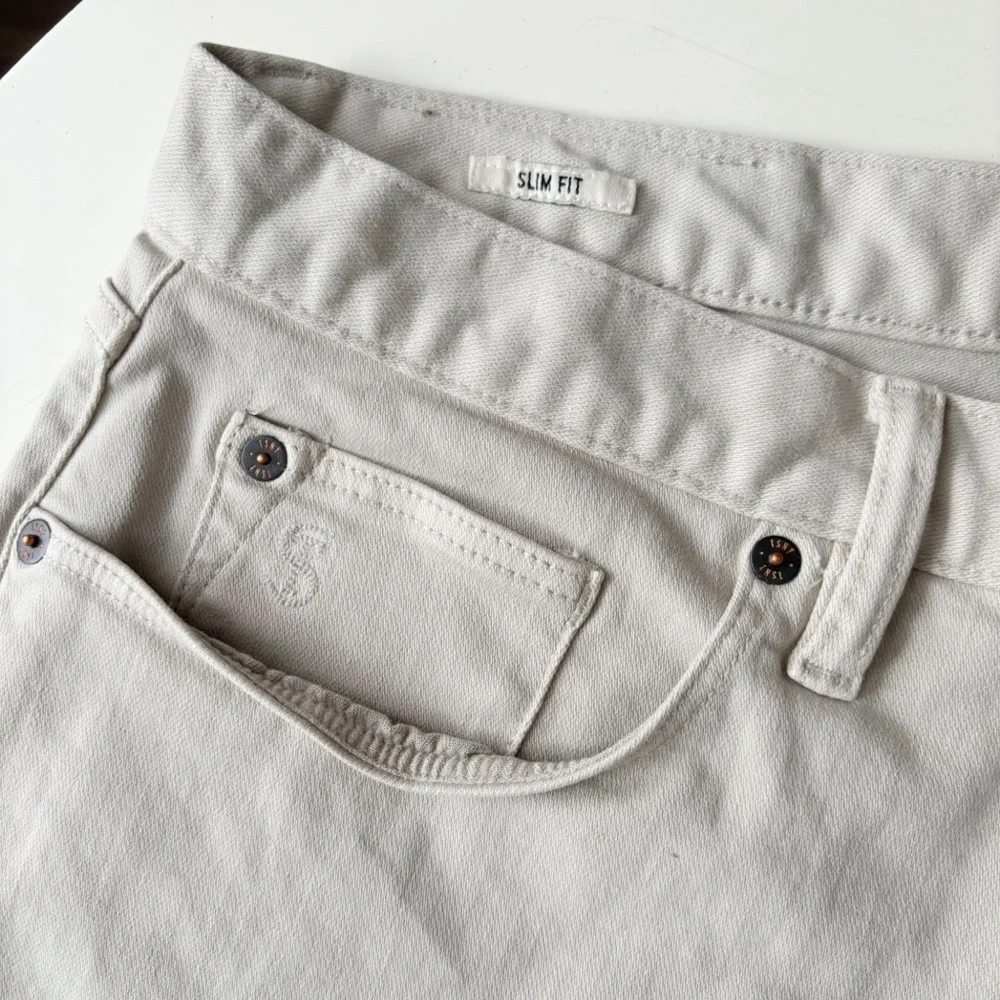 Todd Snyder Men’s Slim Fit 5 Pocket Chino Pant 36x34 Cream